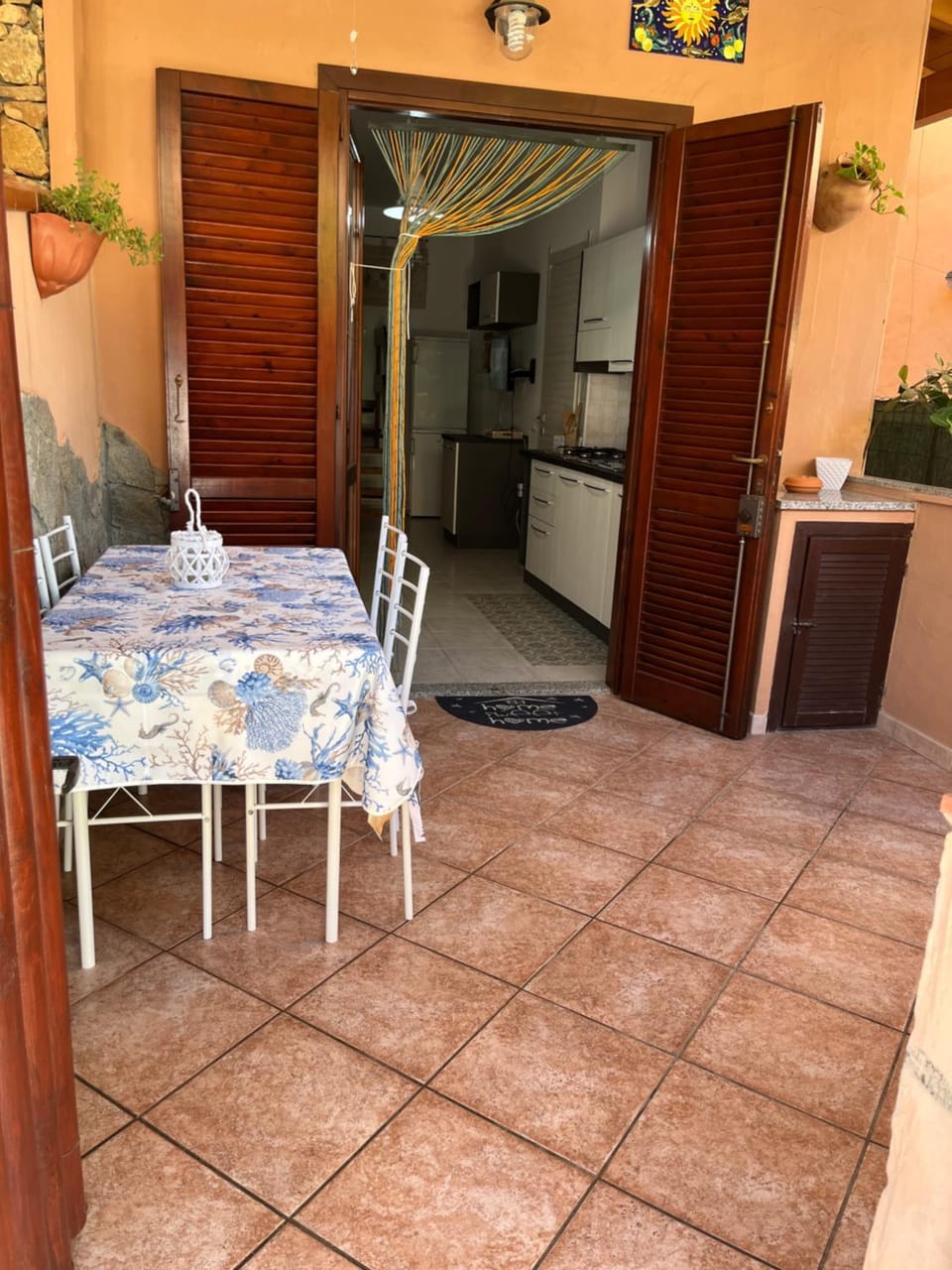 Patio, Dining area