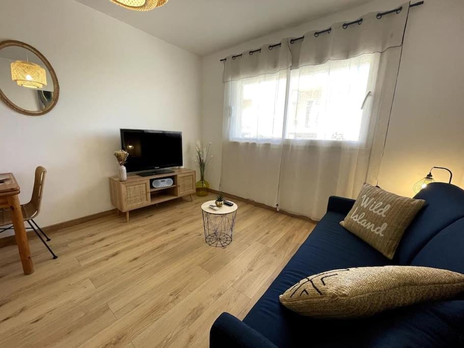 Charmant Studio climatisé avec parking, au cœur de pietranera, plage a 500m, Bastia a 2km Apartment in Corsica