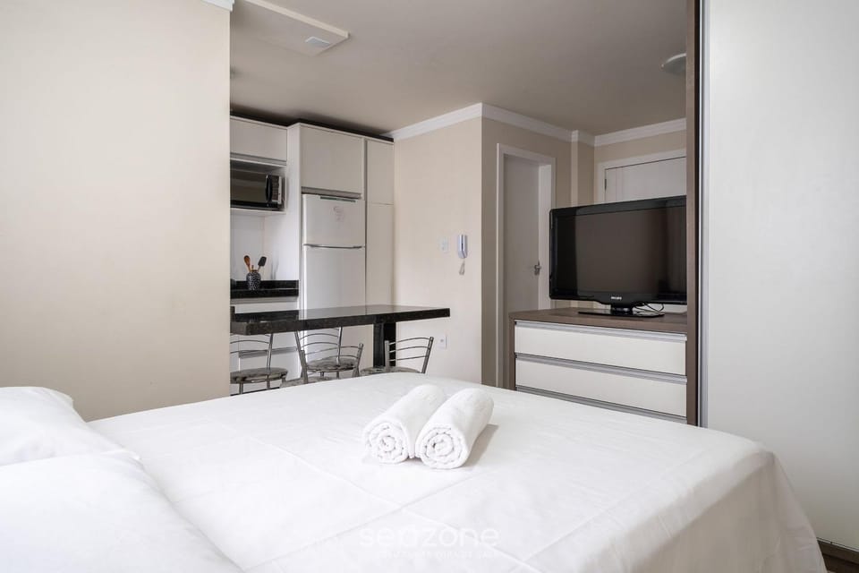 Bed, TV and multimedia