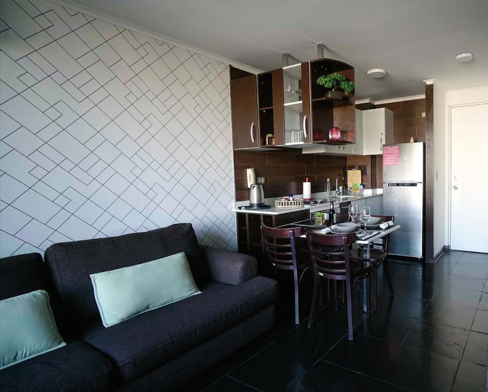 Kitchen or kitchenette, Living room
