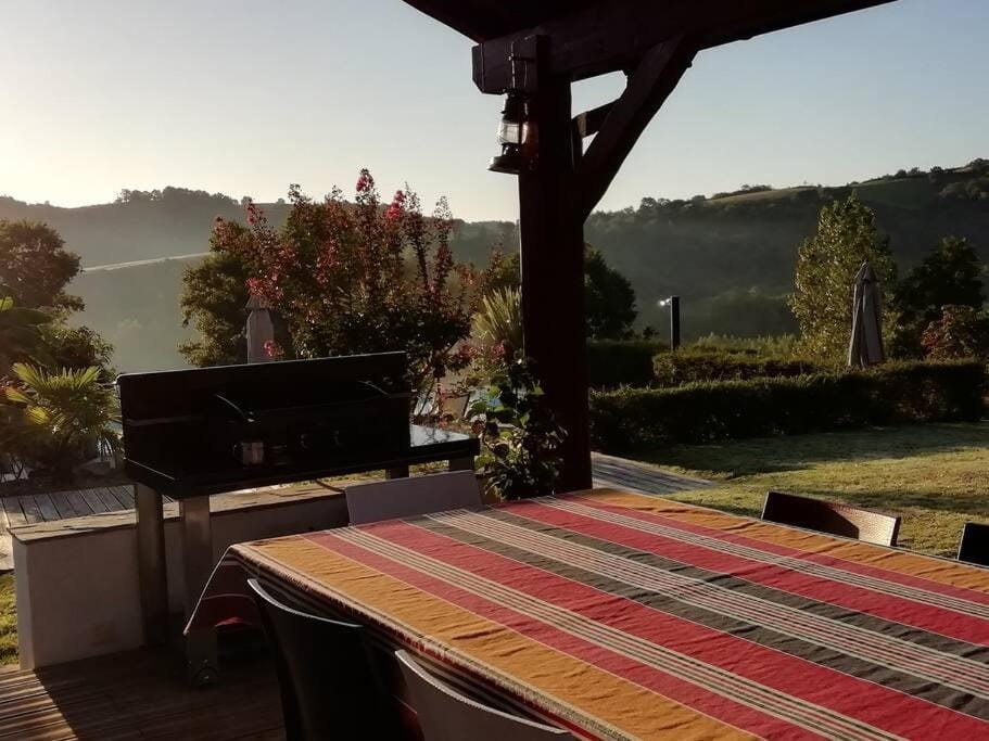 MAISON LE CLOS GAXEN House in French Basque Country