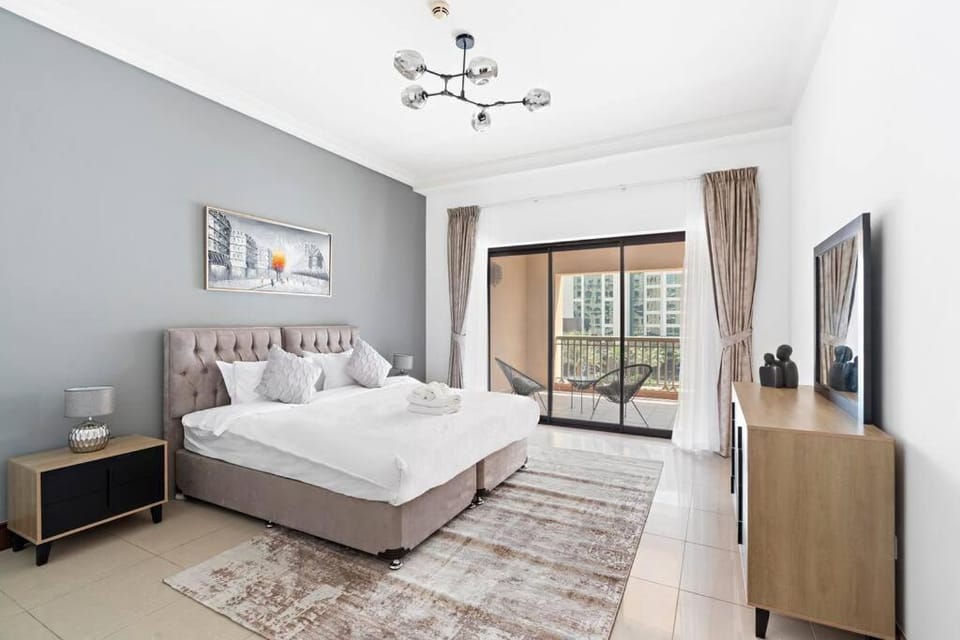 StoneTree - Golden Mile 5 2BR - Near Nakhil Mall Apartment in Dubai