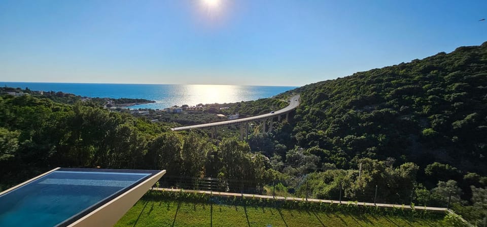 Day, Natural landscape, View (from property/room), Pool view, Sea view, Swimming pool