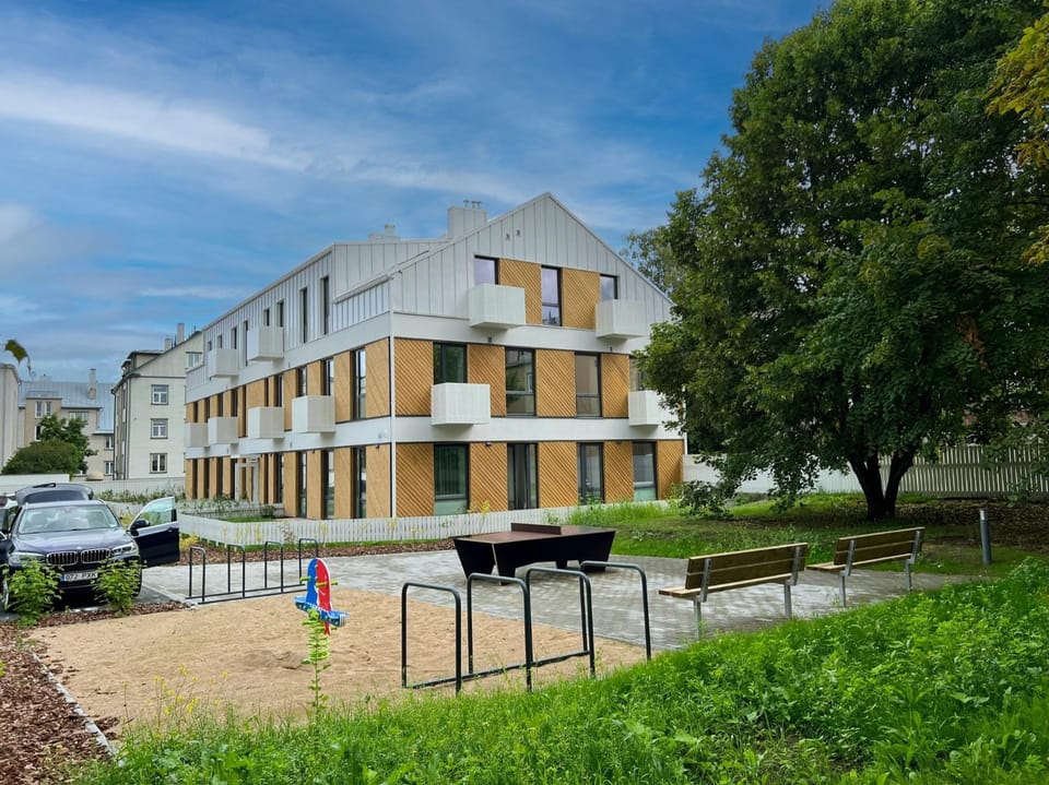 Garden, Garden view, Location, Parking