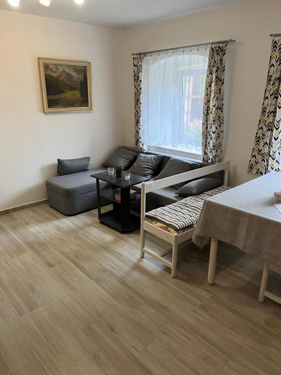 Seating area
