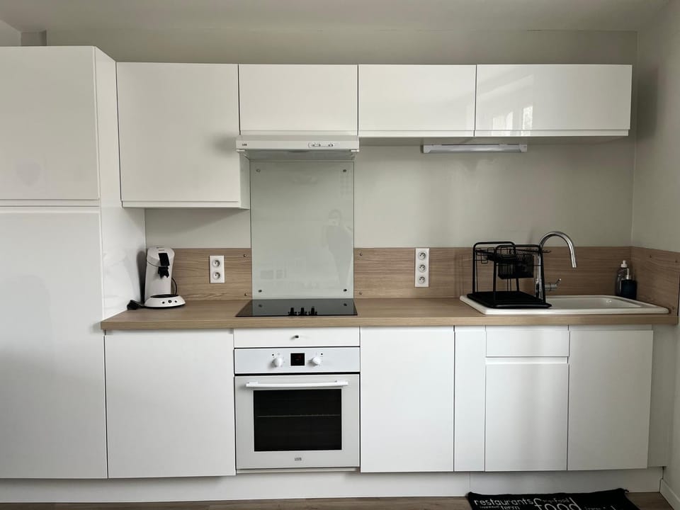 Coffee/tea facilities, Kitchen or kitchenette, dishwasher, minibar, pet friendly, stove, toaster