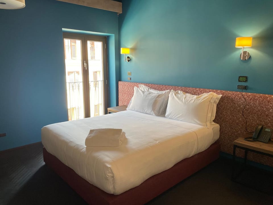 Bed, View (from property/room), Photo of the whole room, Bedroom, towels
