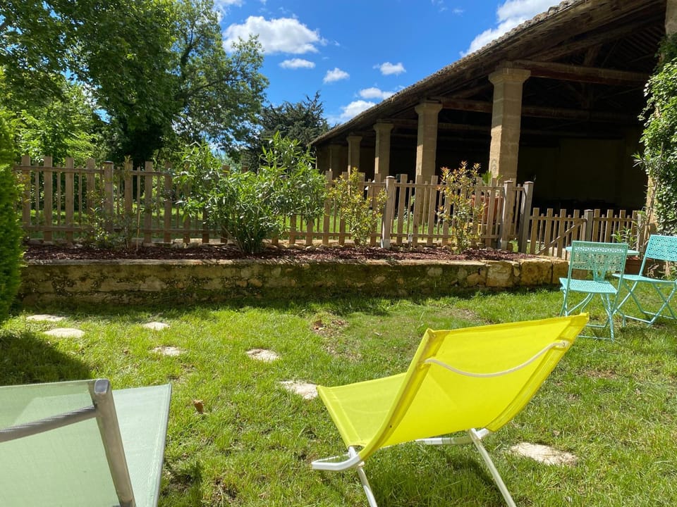 Patio, Spring, Day, Garden, Garden view, sunbed