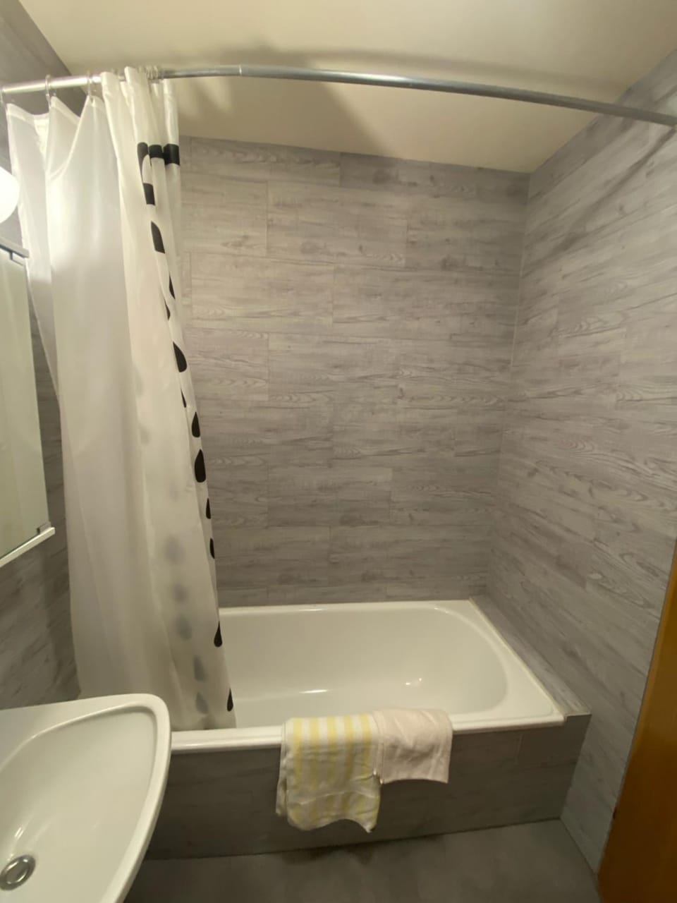 Shower, Bathroom, Bath