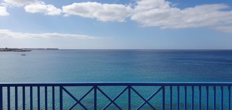View (from property/room), Balcony/Terrace, Sea view