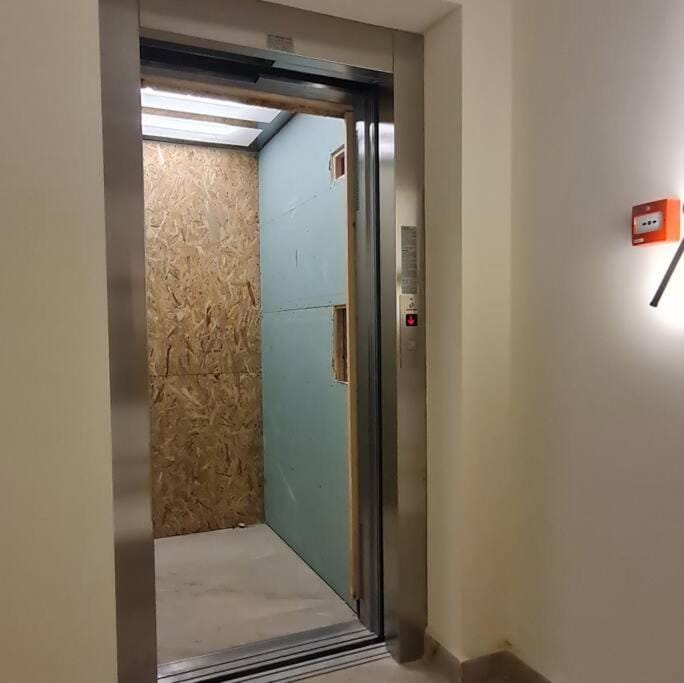 elevator