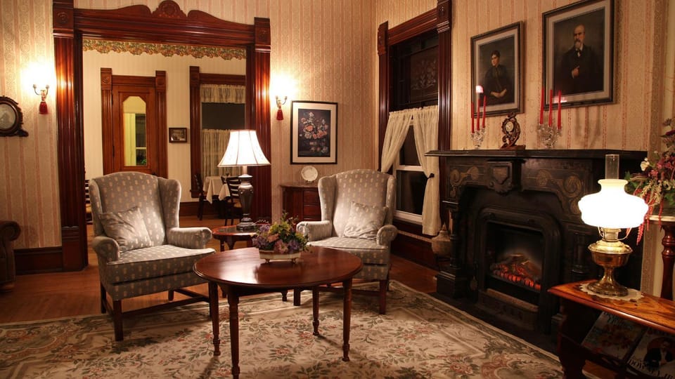 Living room, Internal: Not applicable to any particular room