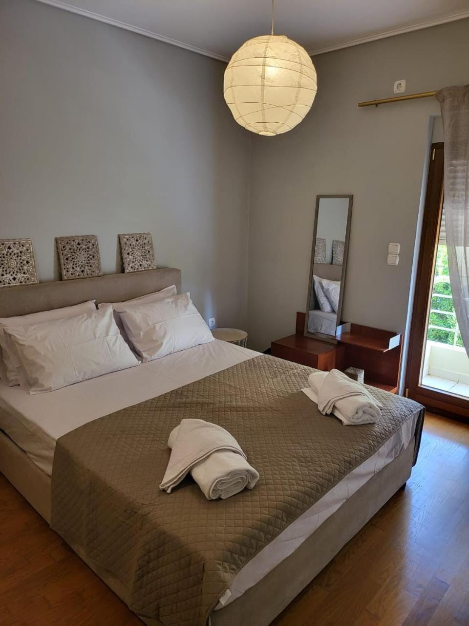 Luxe Apartment in Central Glyfada Apartment in South Athens