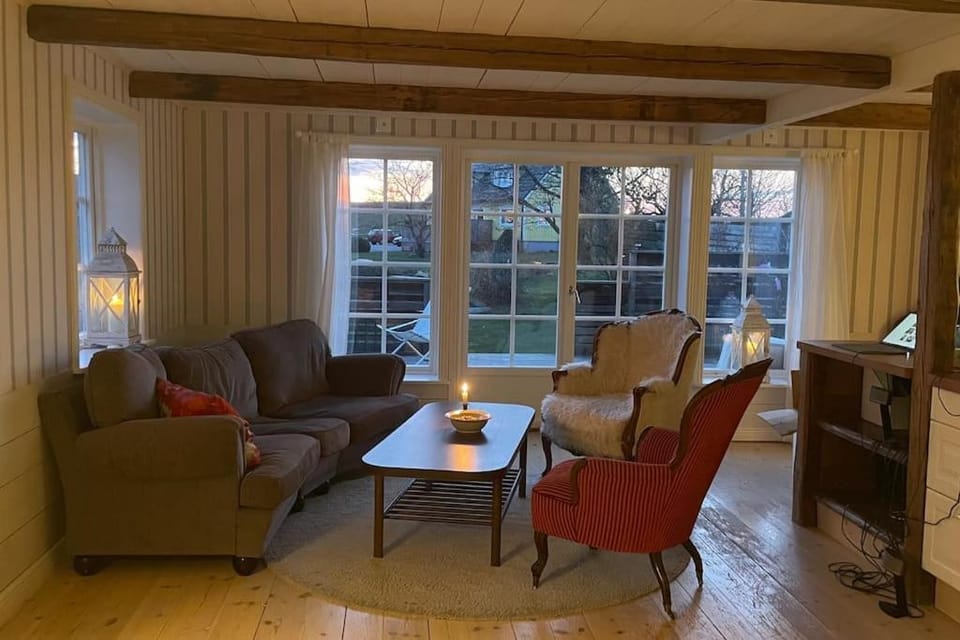 Seating area
