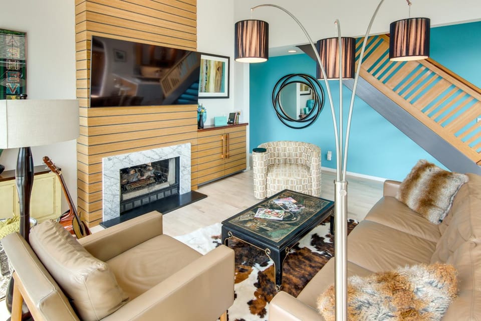 Contemporary Asheville Home with Panoramic Views! House in Woodfin