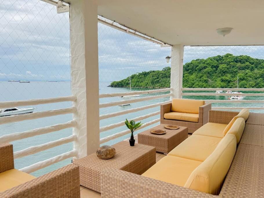 Live an adventure in Taboga 2 Apartment in Taboga