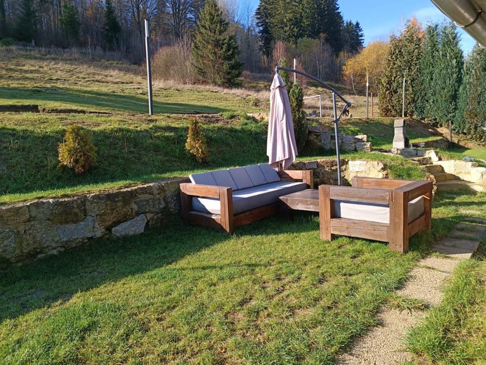 Day, Garden, Seating area, Garden view