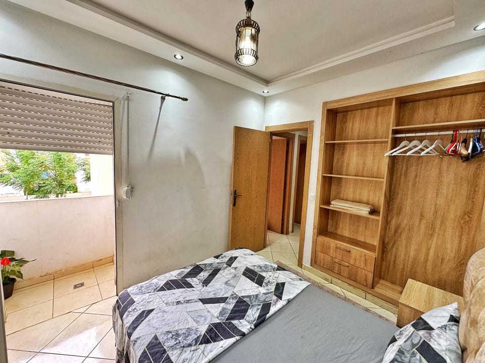 Bed, Photo of the whole room, Bedroom, wardrobe