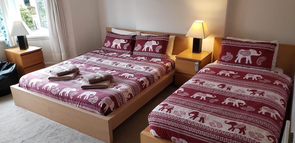 Bed, Bedroom
