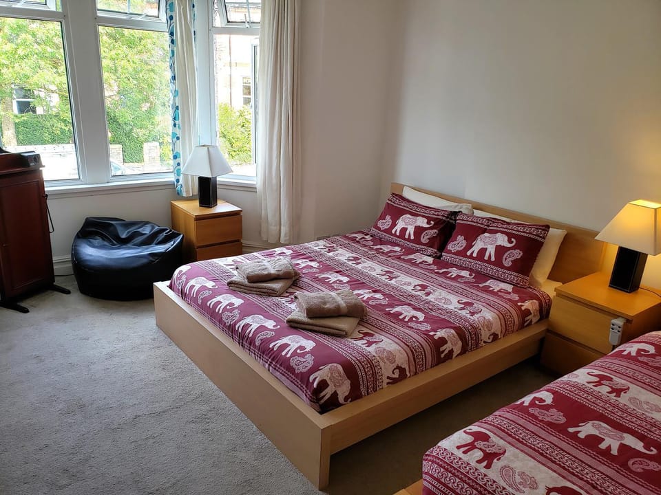 Bed, Bedroom