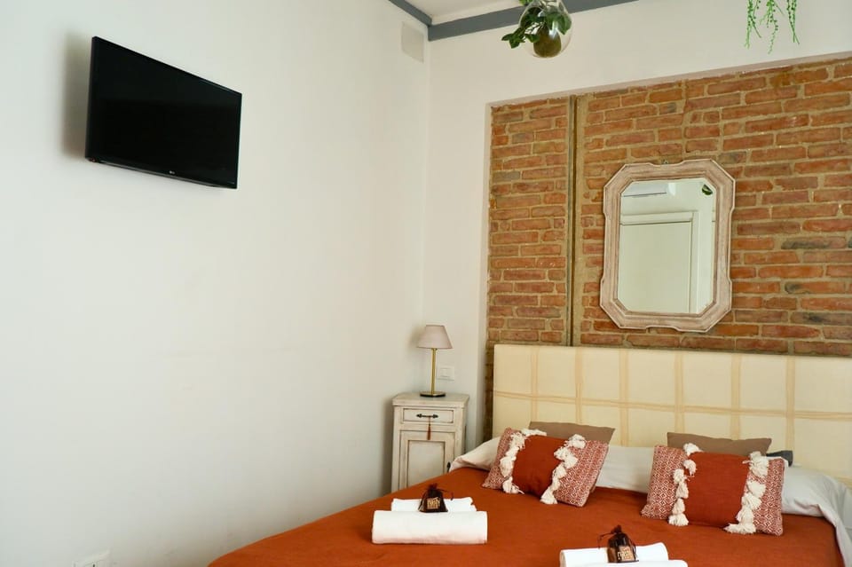 Bed, Bedroom, air conditioner