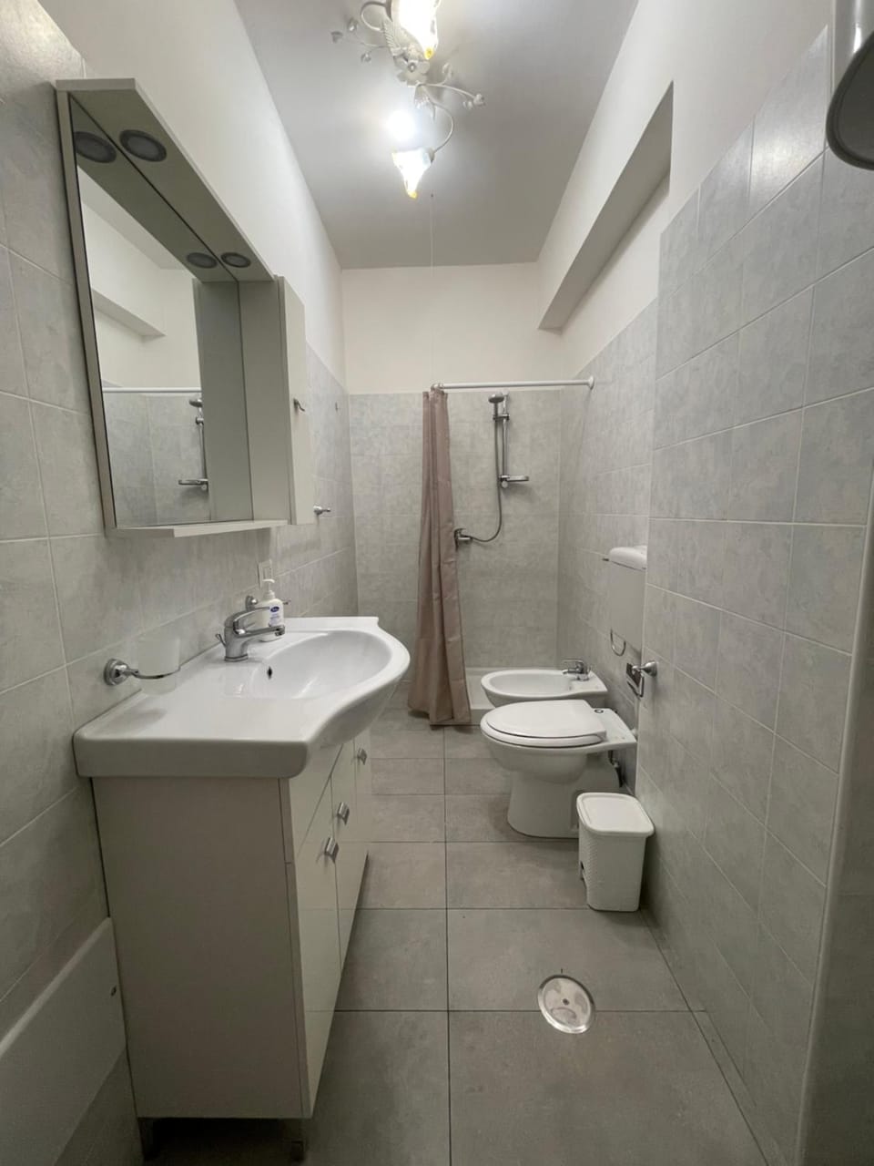 Shower, Toilet, Bathroom, bidet