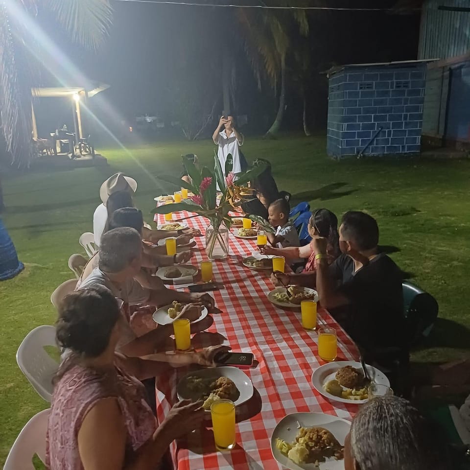HOSTAL CRUZ DEL MAR Bed and Breakfast in Choco, Colombia