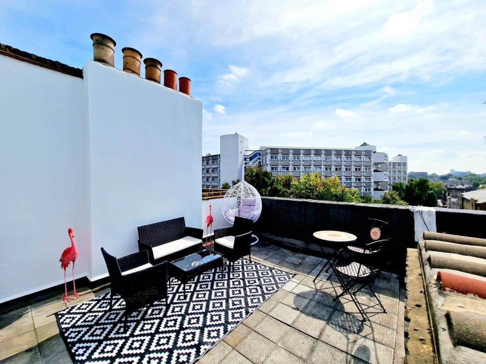 Patio, Day, View (from property/room), Balcony/Terrace
