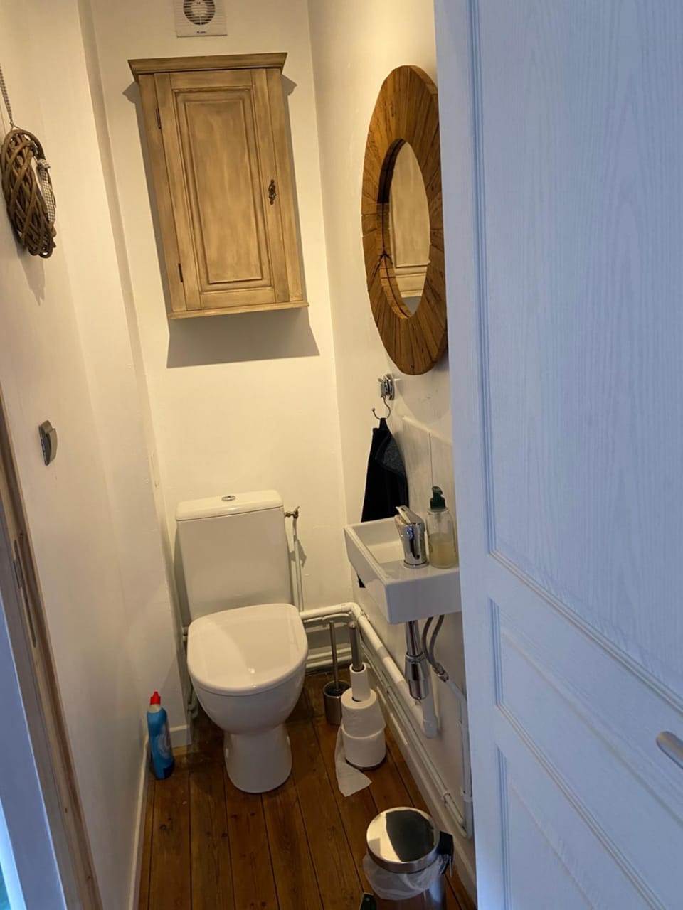 Toilet
