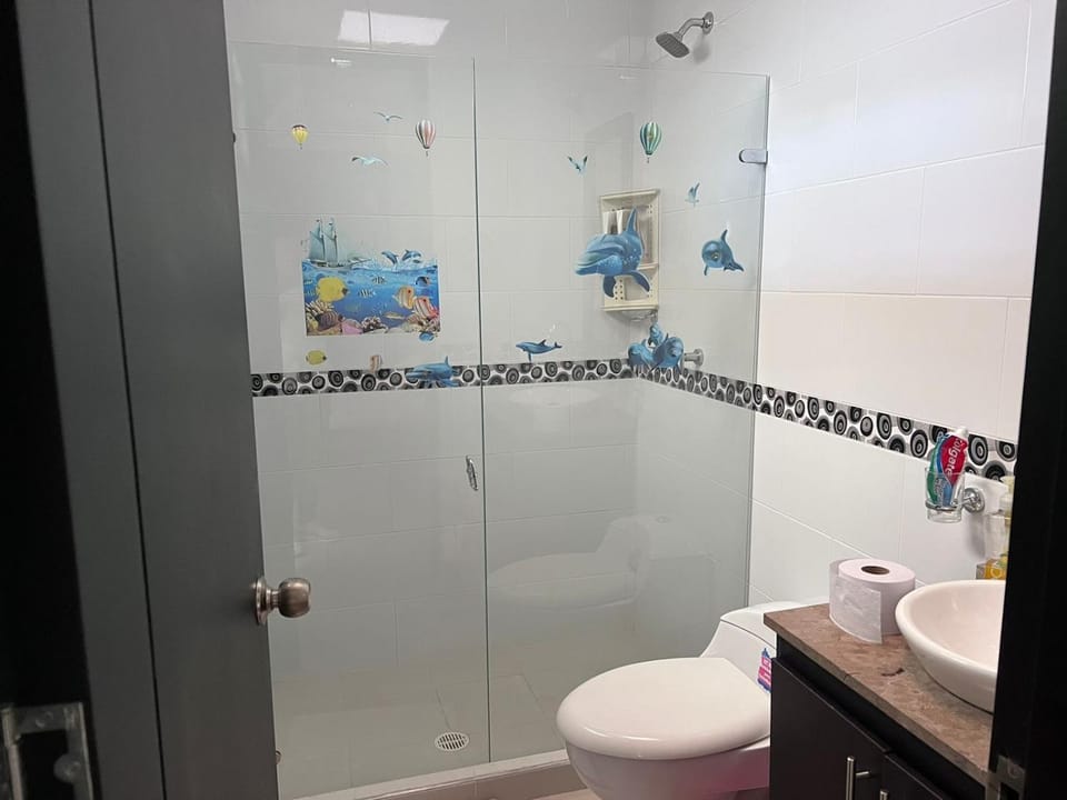 Shower, Bathroom