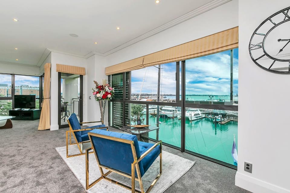 Living room, Sea view