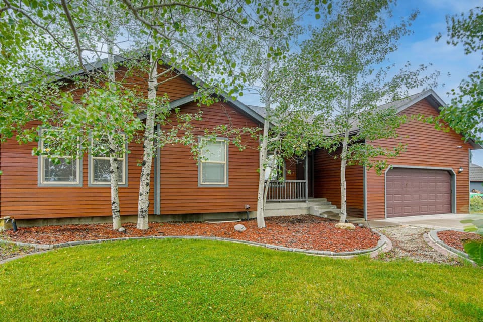 Hike, Golf & Explore: Driggs Home w/ Patio & Grill House in Driggs