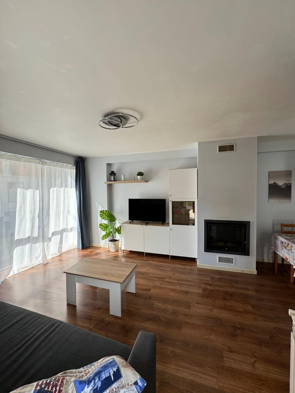 Communal lounge/ TV room, Living room