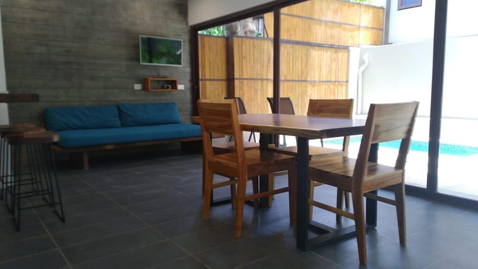 Green Turtle Townhome #1 Private Pool & Garden 300 Mtrs to Beach House in Tamarindo