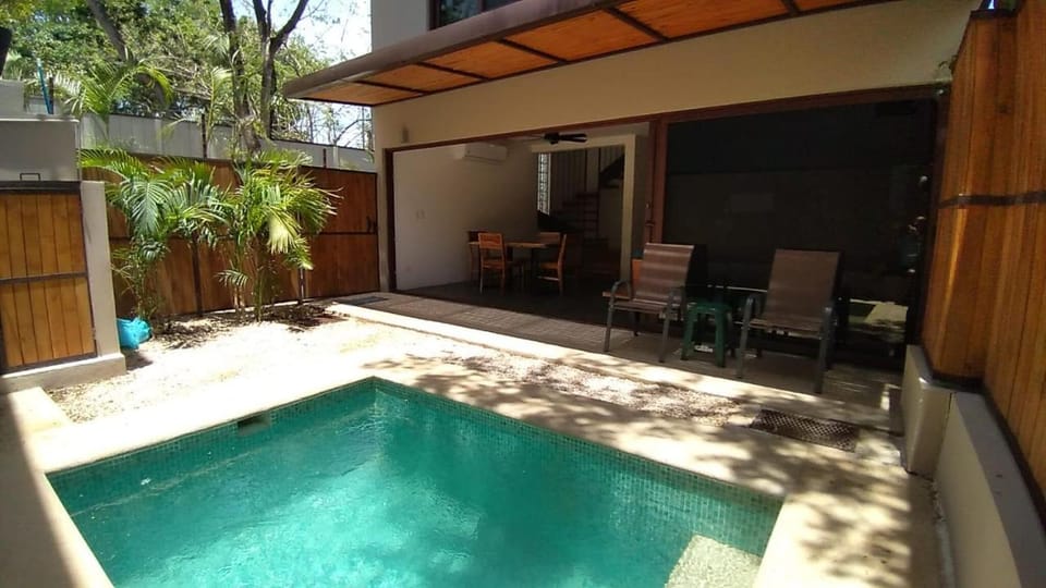 Green Turtle Townhome #1 Private Pool & Garden 300 Mtrs to Beach House in Tamarindo