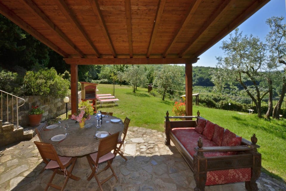 Garden, Dining area