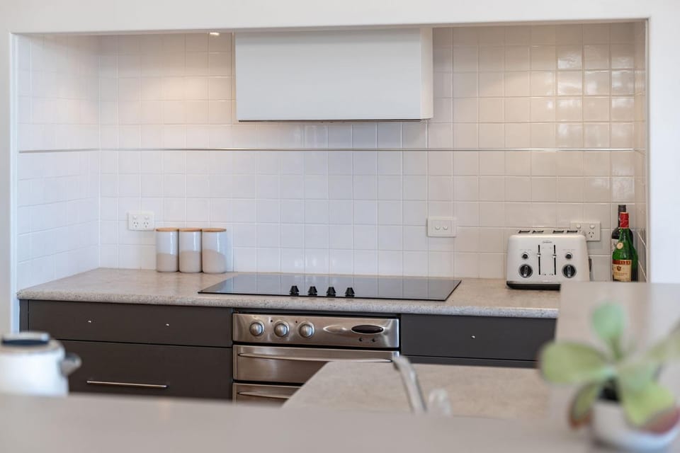 Kitchen or kitchenette, stove