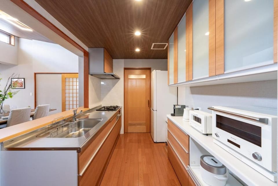SUA HOTEL Hikifune Apartment in Japan