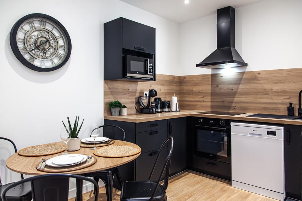 Le Vintage- Gare centre, tout équipé, climatisé, linges fournis Apartment in Centre-Val de Loire