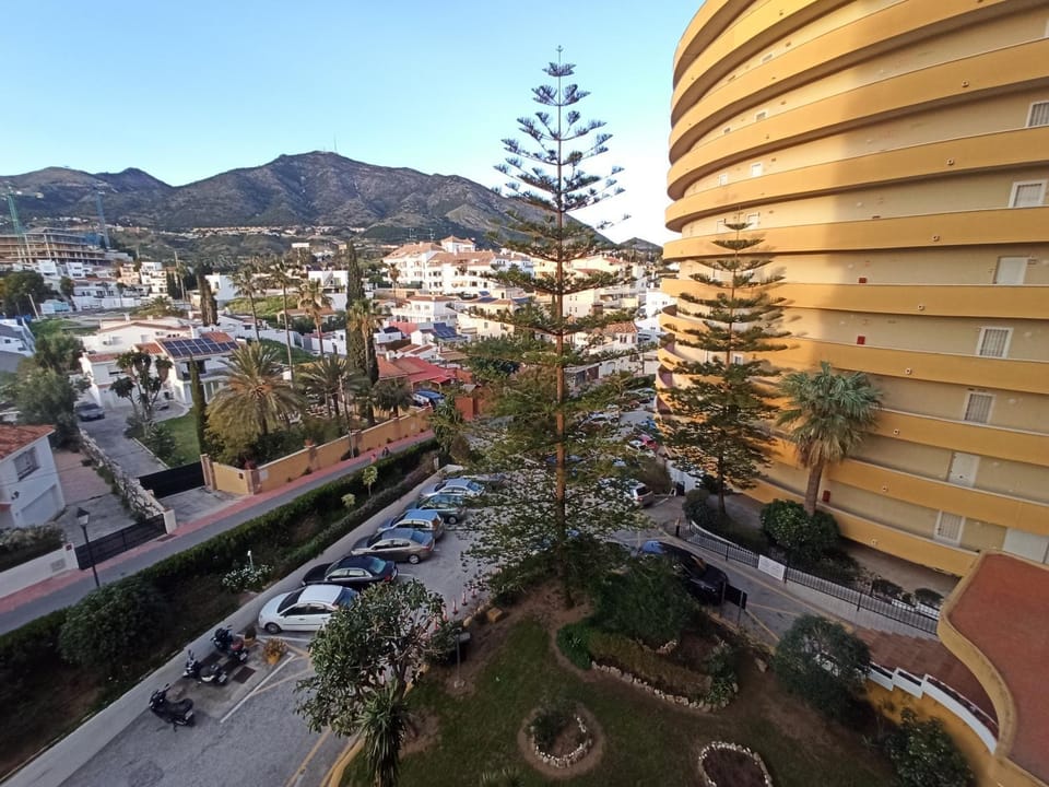 City view, Mountain view, Street view