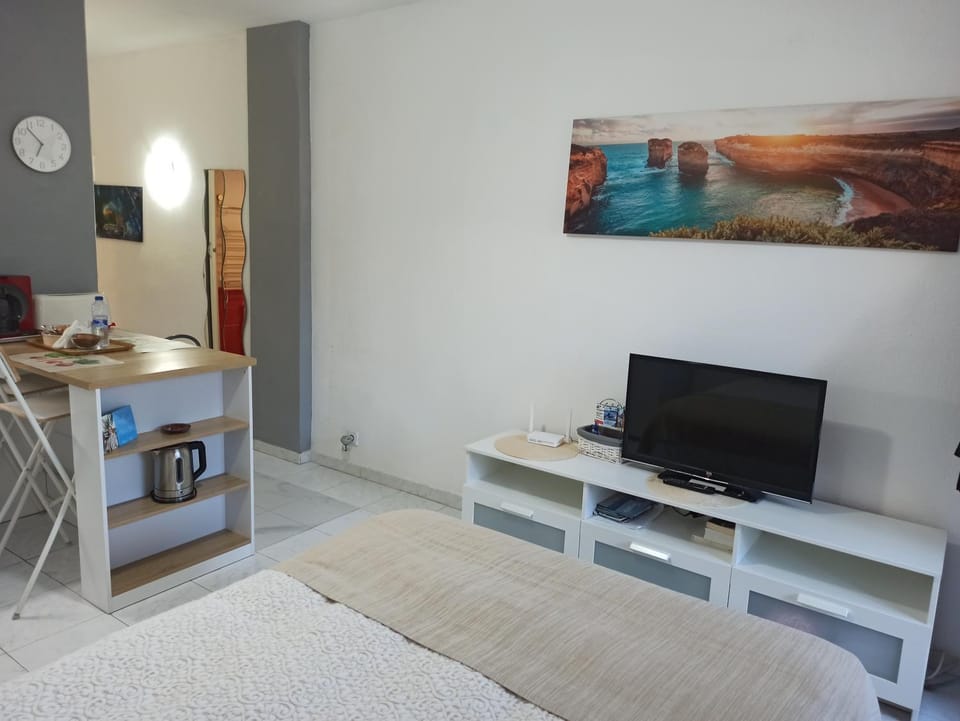 TV and multimedia, Bedroom