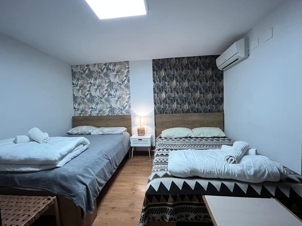 Chic8 luxury Gran via Apartment in Centro