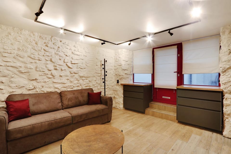Communal lounge/ TV room, TV and multimedia, Living room, Seating area