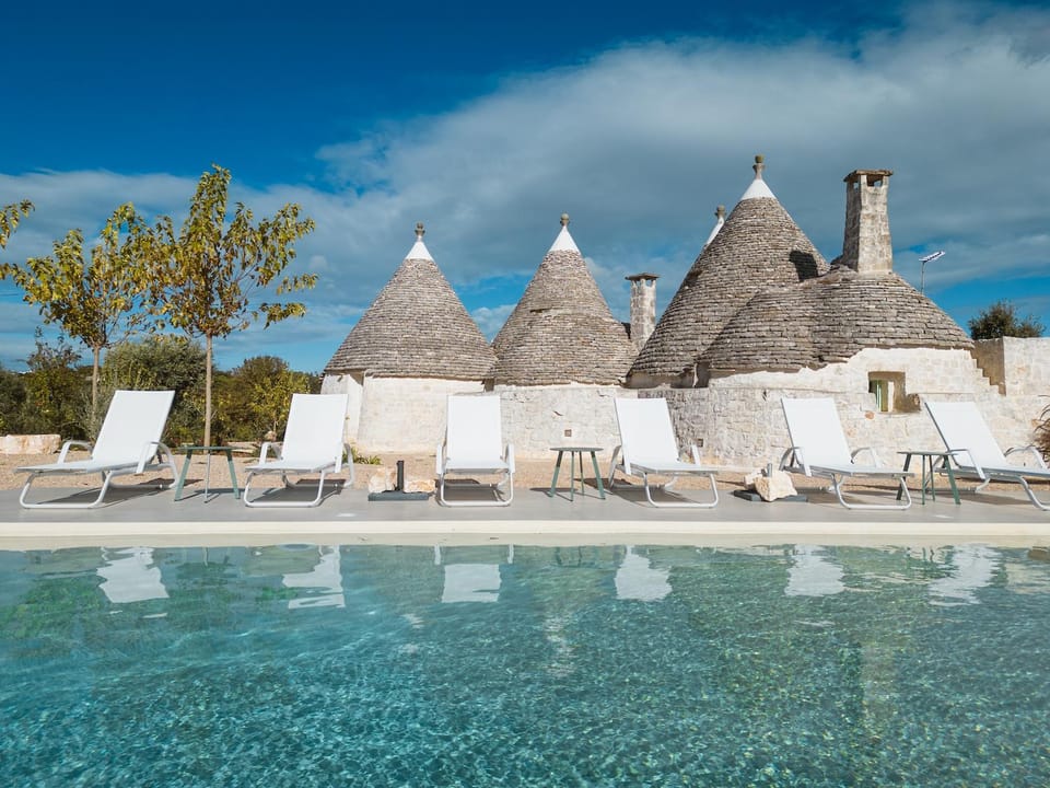 Trulli Petralux in Valle d'Itria Villa in Province of Taranto
