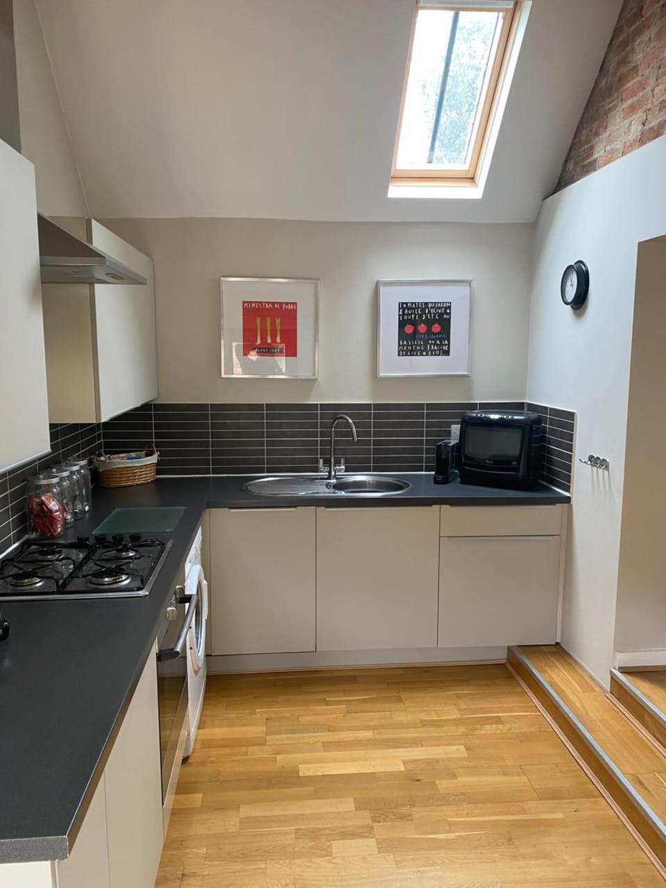 Hidden cottages 2 bed cottage in peaceful surroundings with log burner House in Wychavon District