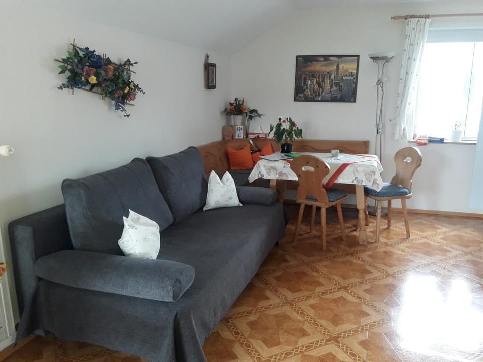 Gästehaus Reisacher - Ferienwohnung mit Frühstück Apartment in Bavaria