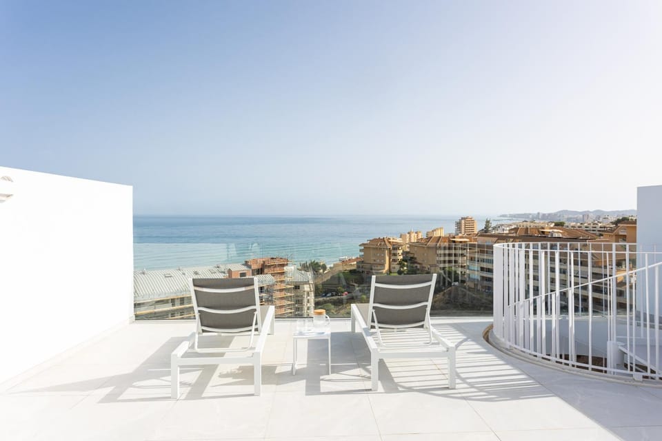 Higuerón Rental Med by the Sun Apartment in Fuengirola
