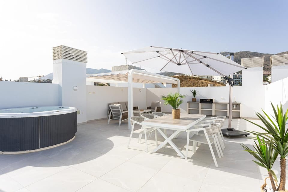 Higuerón Rental Med by the Sun Apartment in Fuengirola