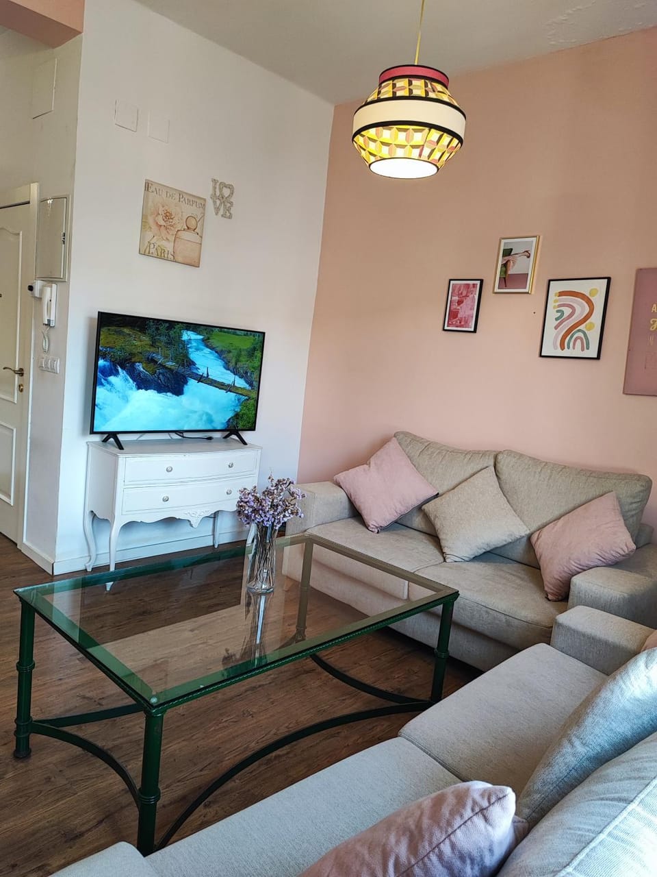 TV and multimedia, Living room