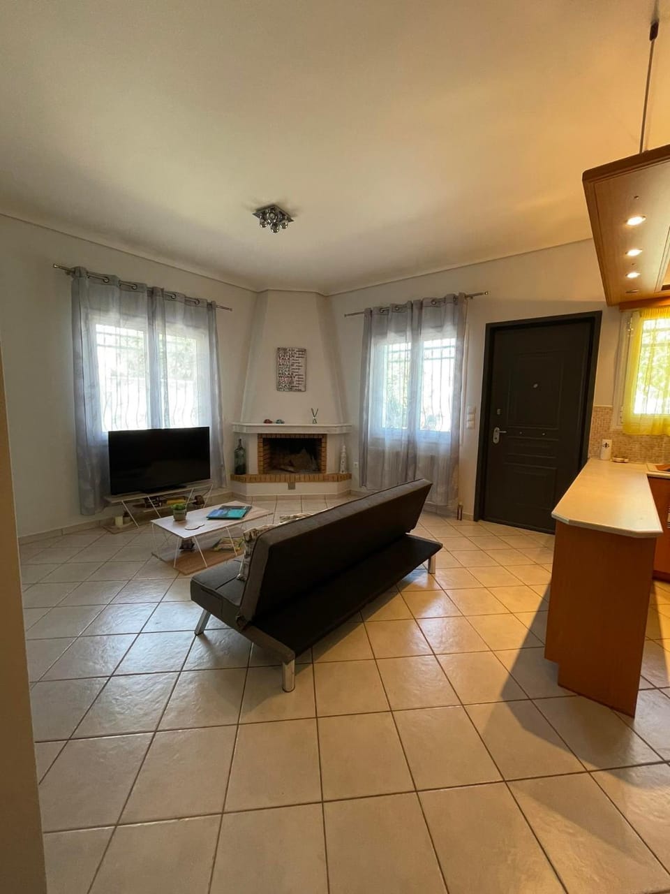 Hestia Airport House - Artemis Apartment in East Attica Regional Unit, Greece